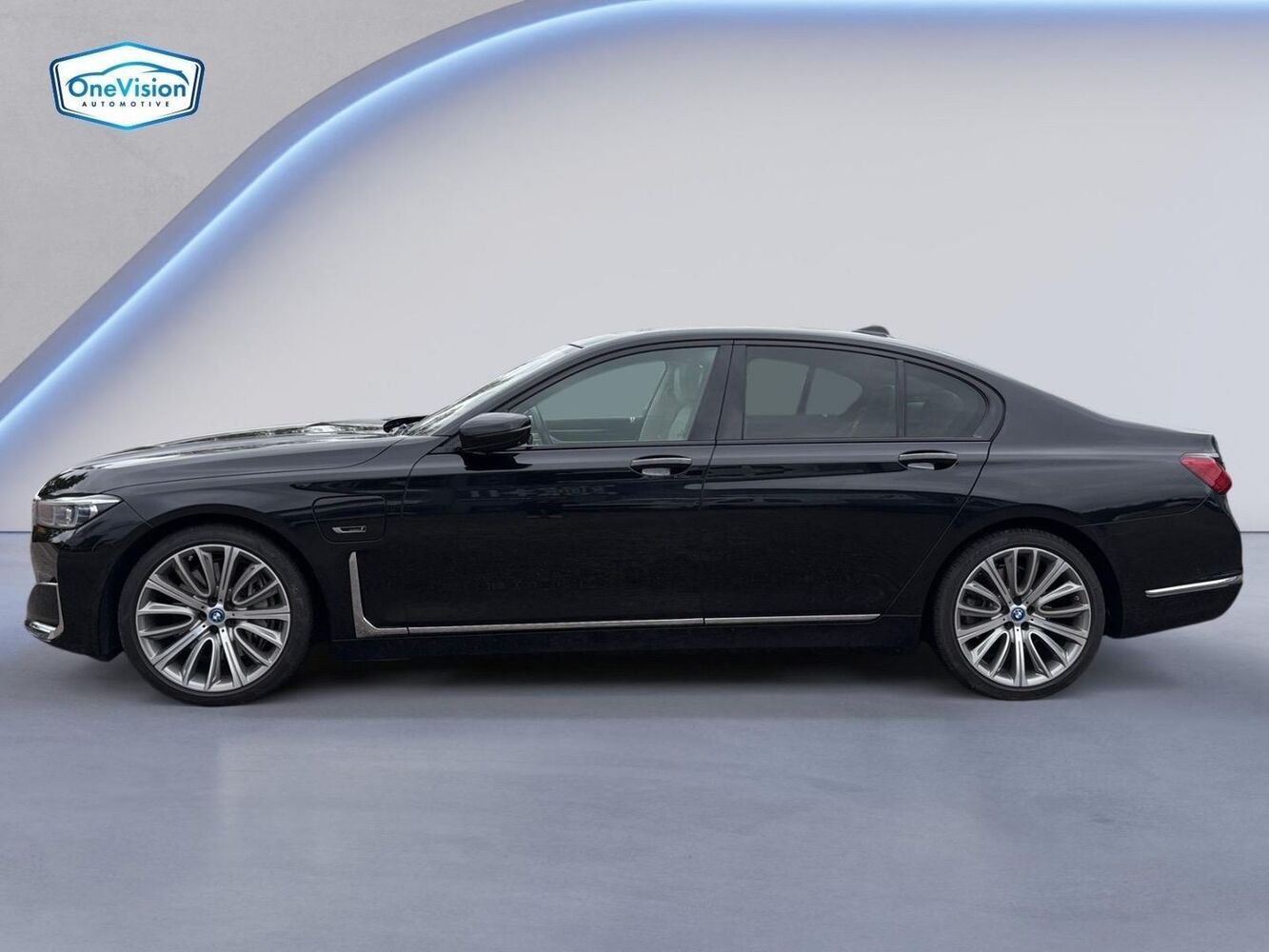 BMW 745 vaihtoauto