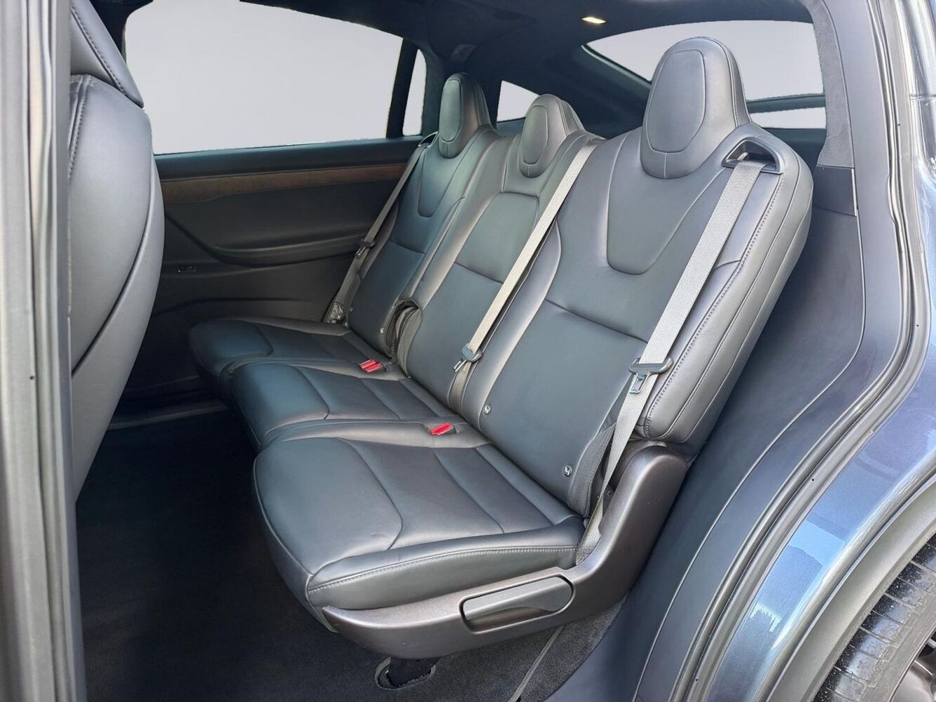 Tesla Model X vaihtoauto