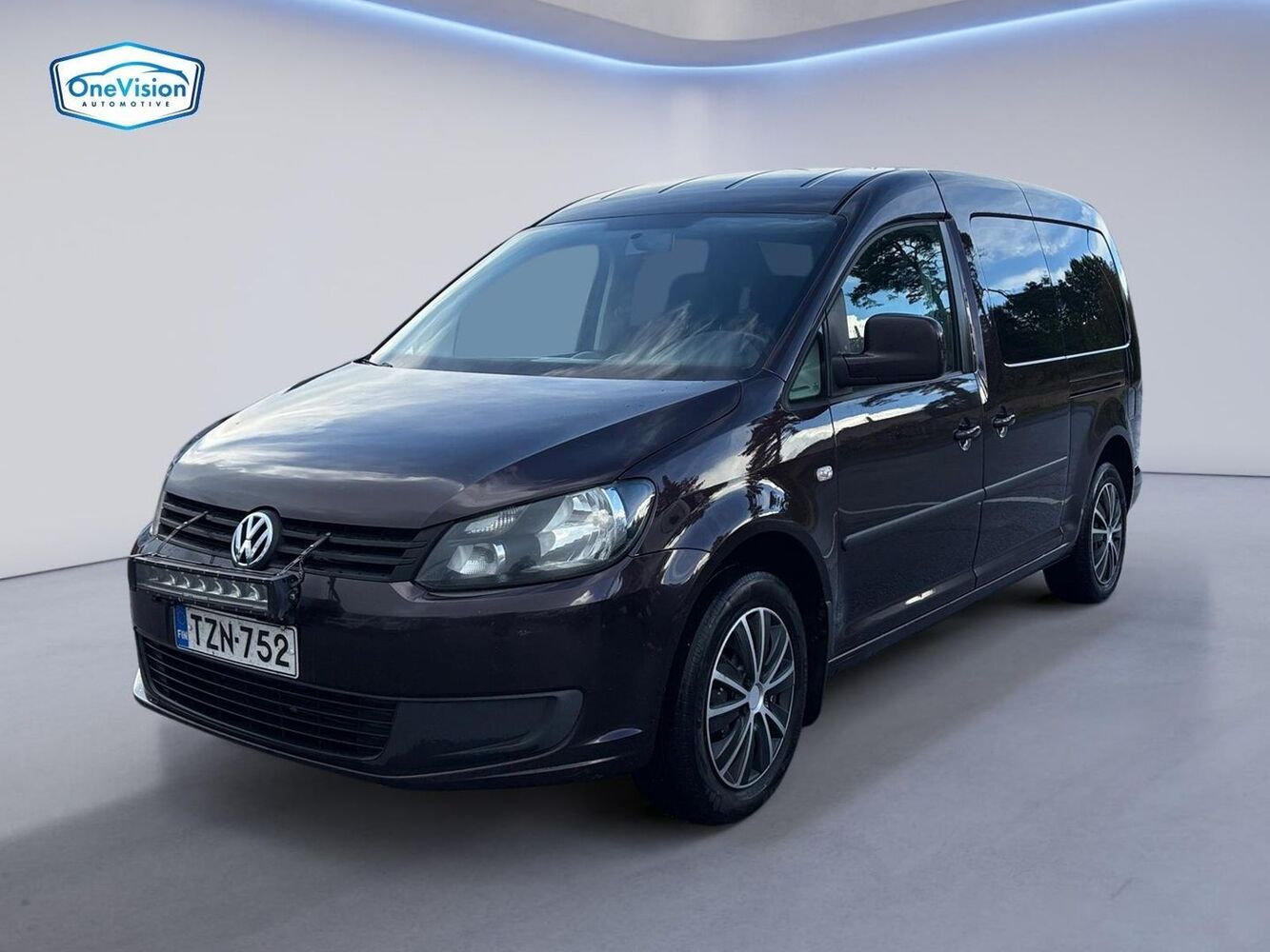 Volkswagen Caddy Maxi vaihtoauto