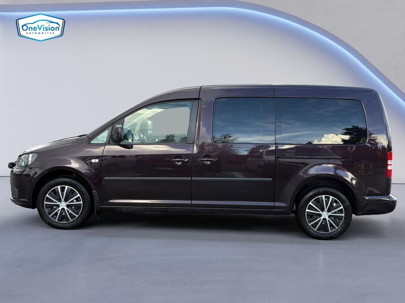Volkswagen Caddy Maxi vaihtoauto