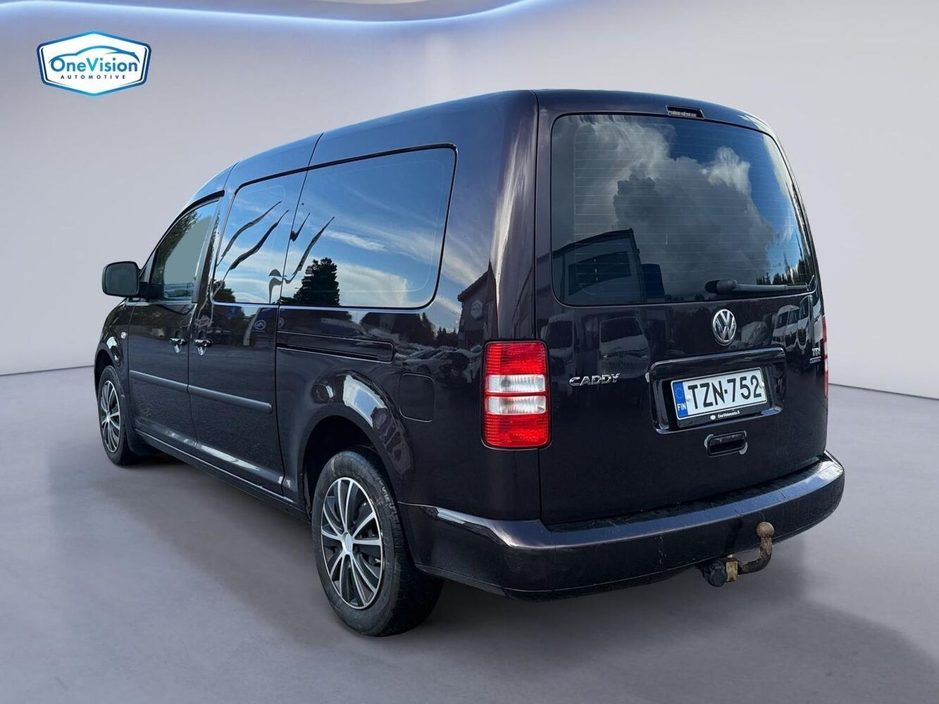 Volkswagen Caddy Maxi vaihtoauto