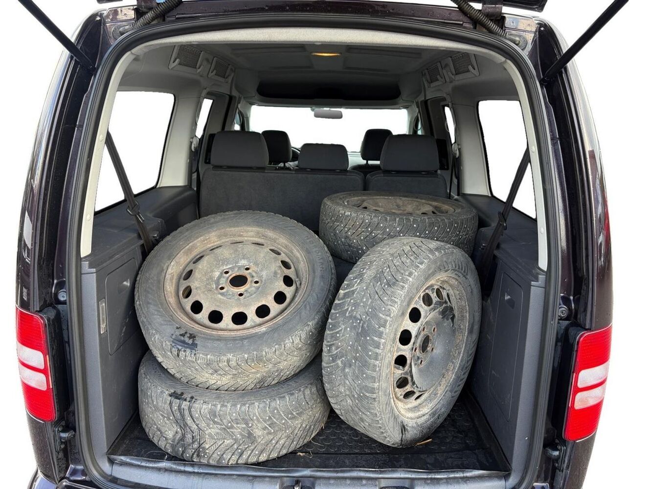 Volkswagen Caddy Maxi vaihtoauto