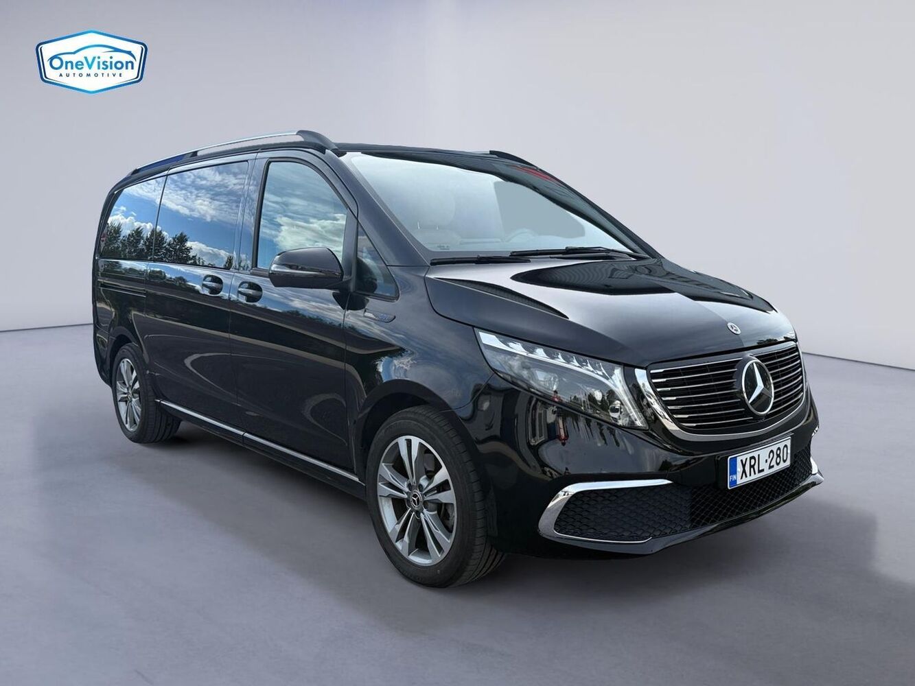 Mercedes-Benz EQV vaihtoauto