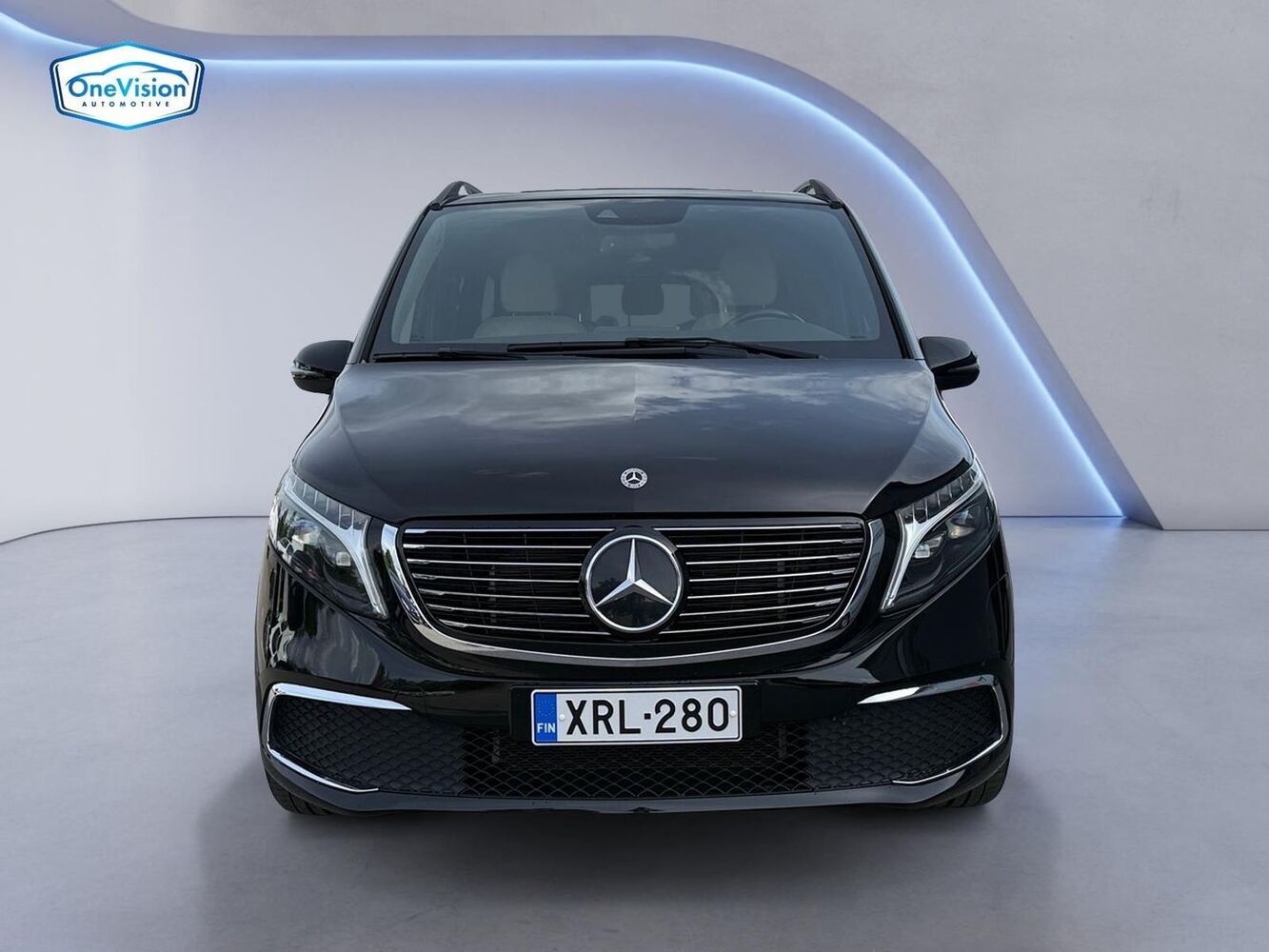 Mercedes-Benz EQV vaihtoauto