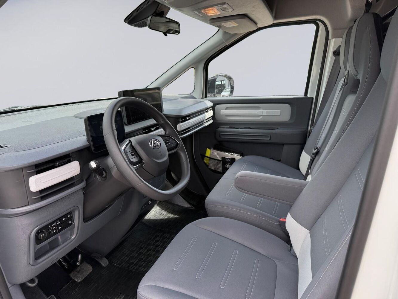 Maxus e-Deliver 5 vaihtoauto