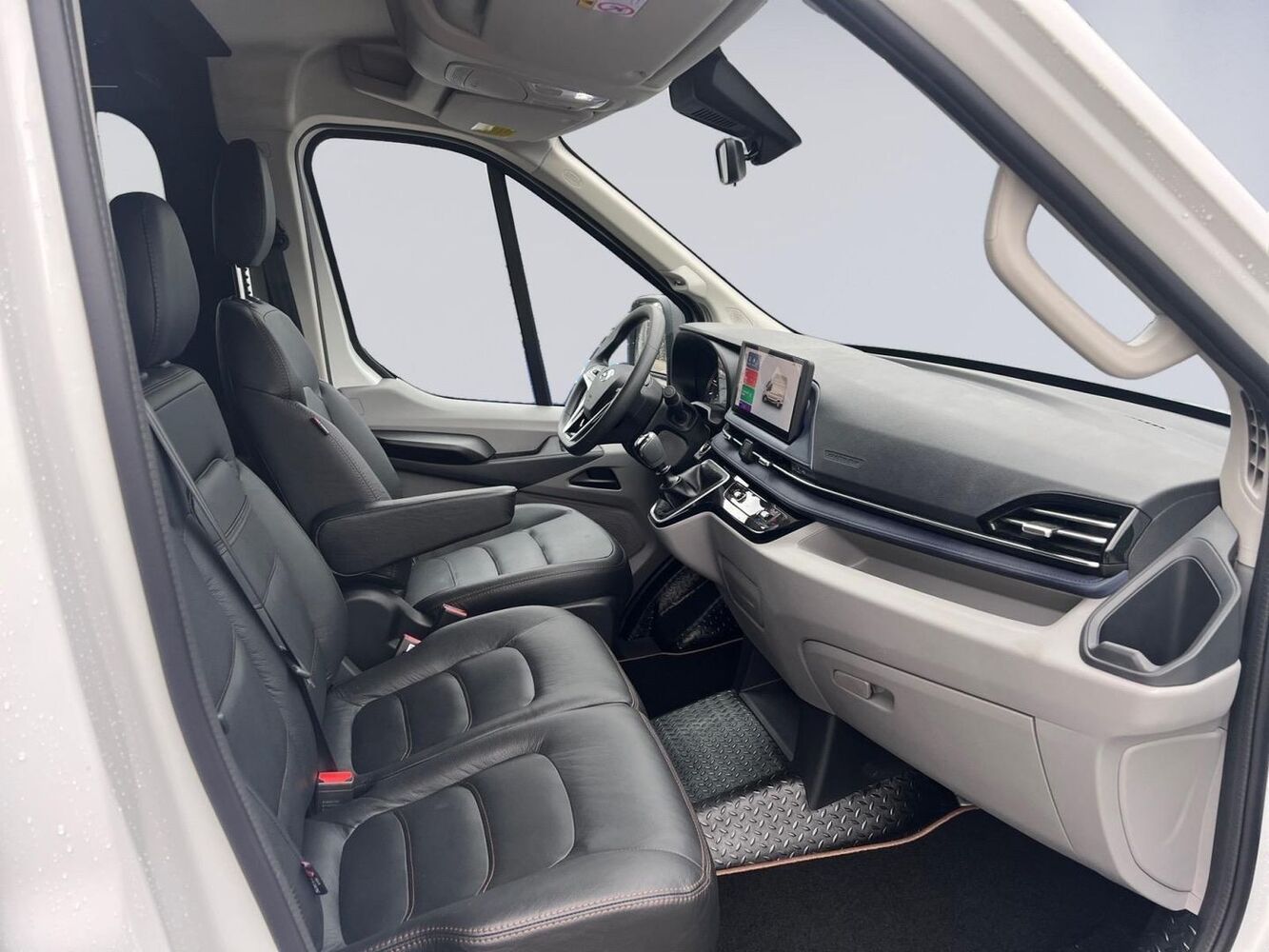 Maxus Deliver 9 vaihtoauto