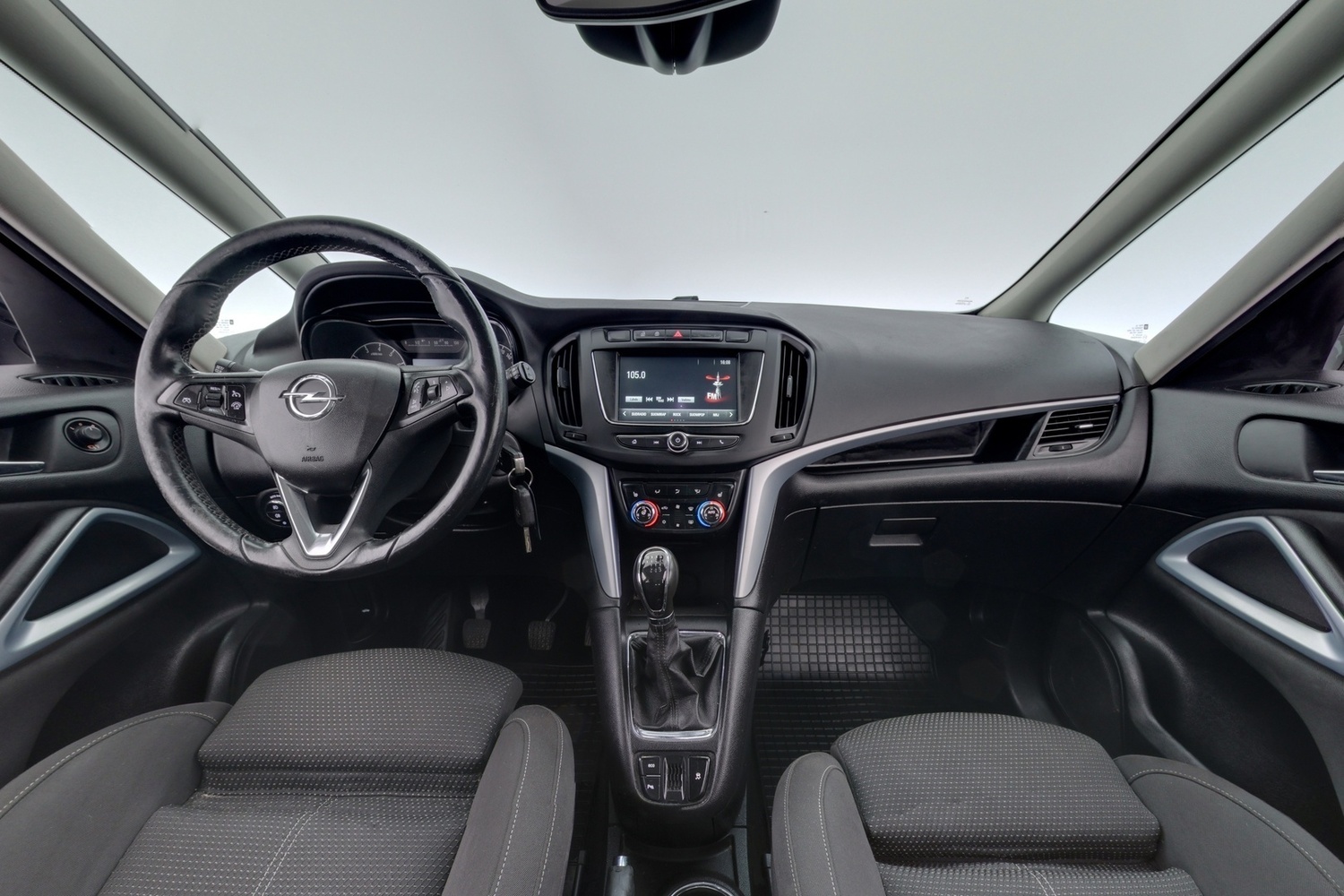 Opel Zafira vaihtoauto
