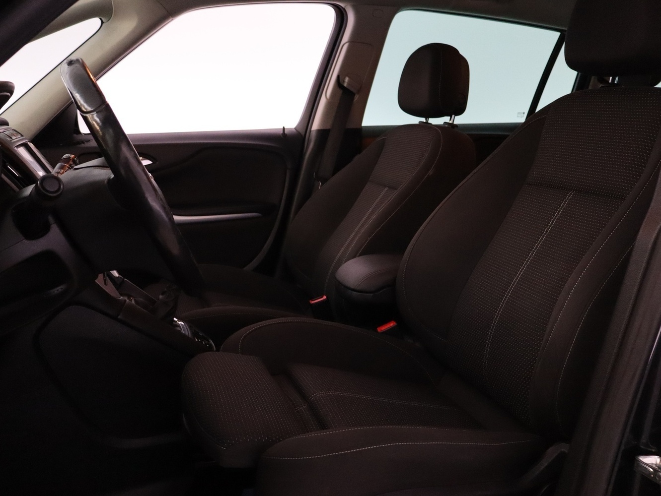 Opel Zafira vaihtoauto
