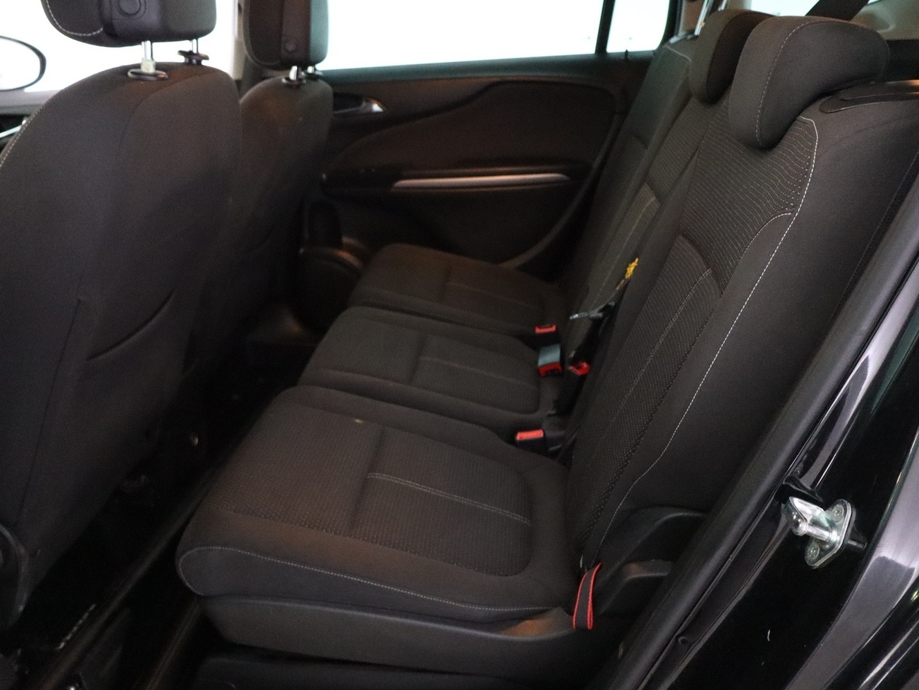 Opel Zafira vaihtoauto