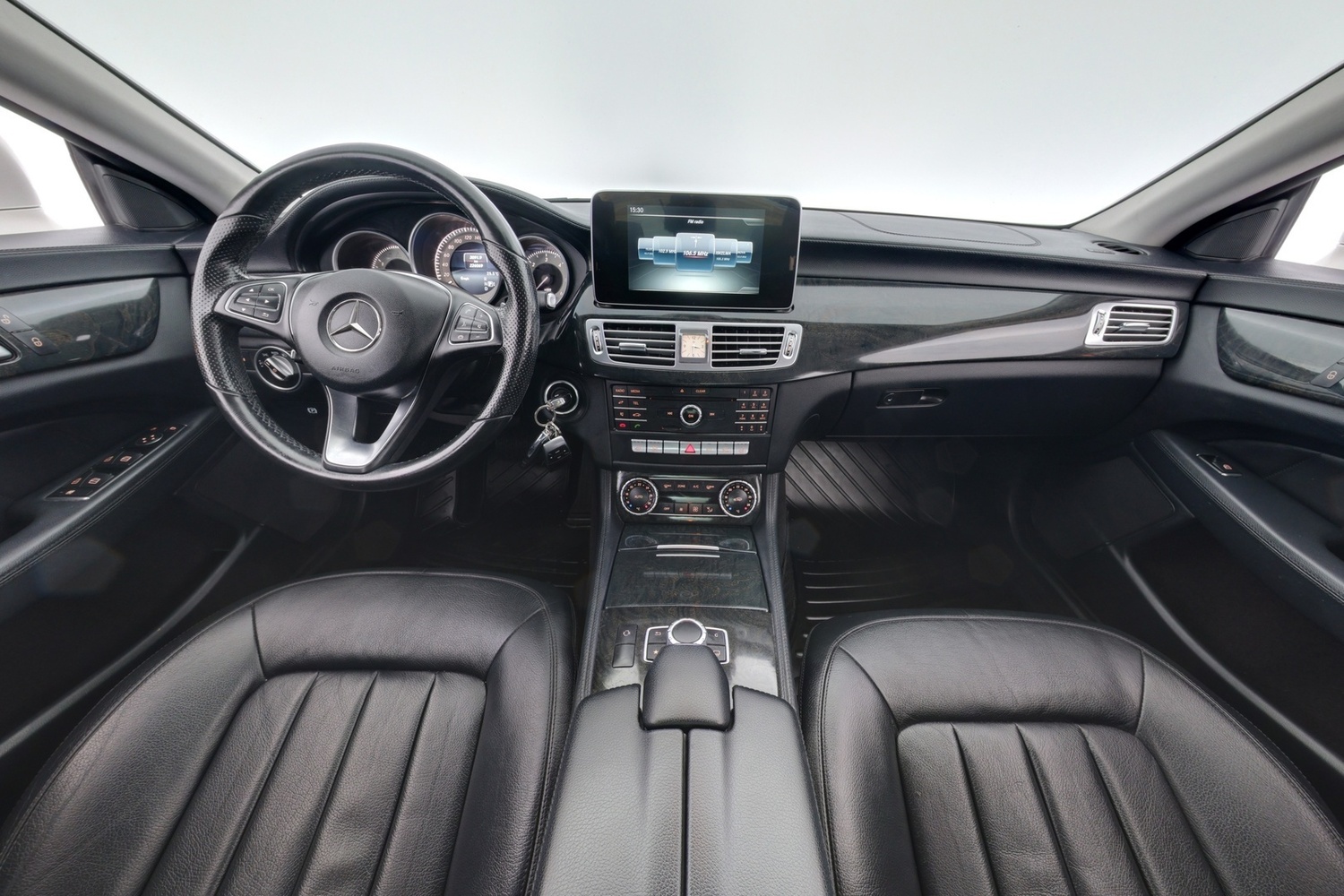Mercedes-Benz CLS vaihtoauto