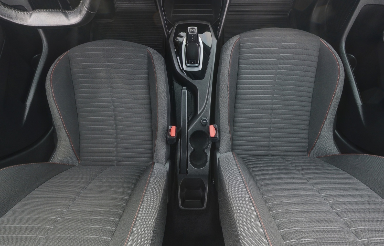 Peugeot 208 vaihtoauto