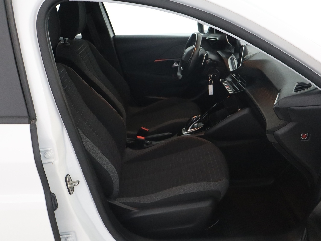 Peugeot 208 vaihtoauto