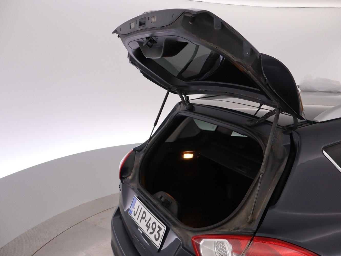 Ford Kuga vaihtoauto