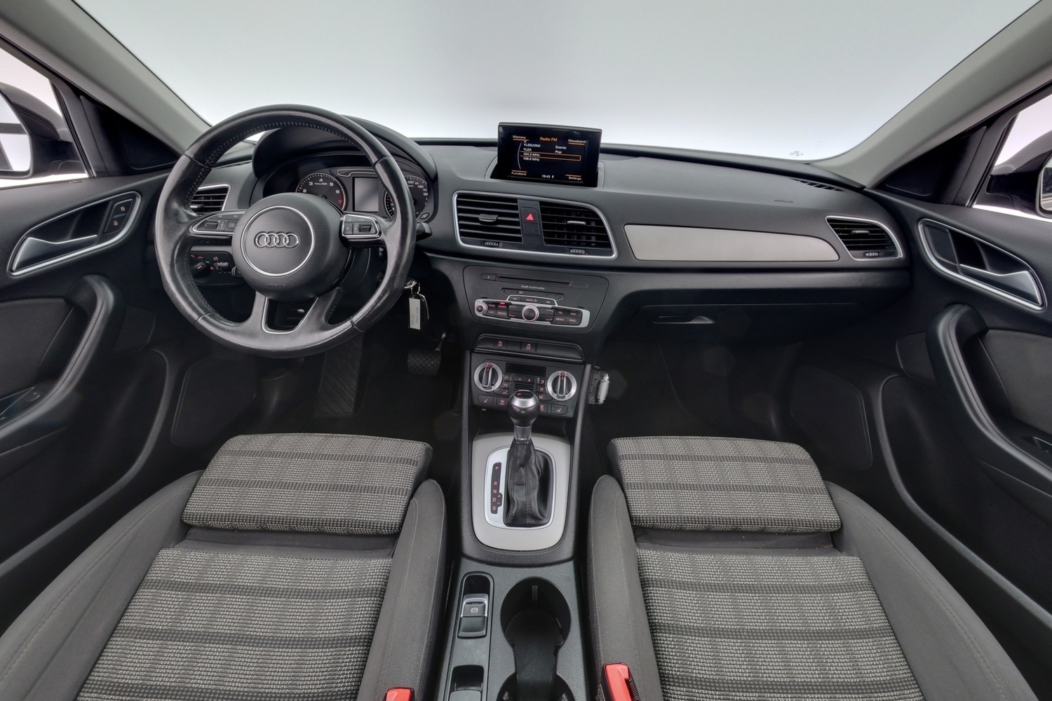 Audi Q3 vaihtoauto