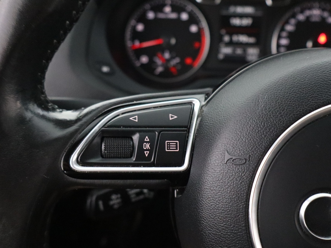 Audi Q3 vaihtoauto