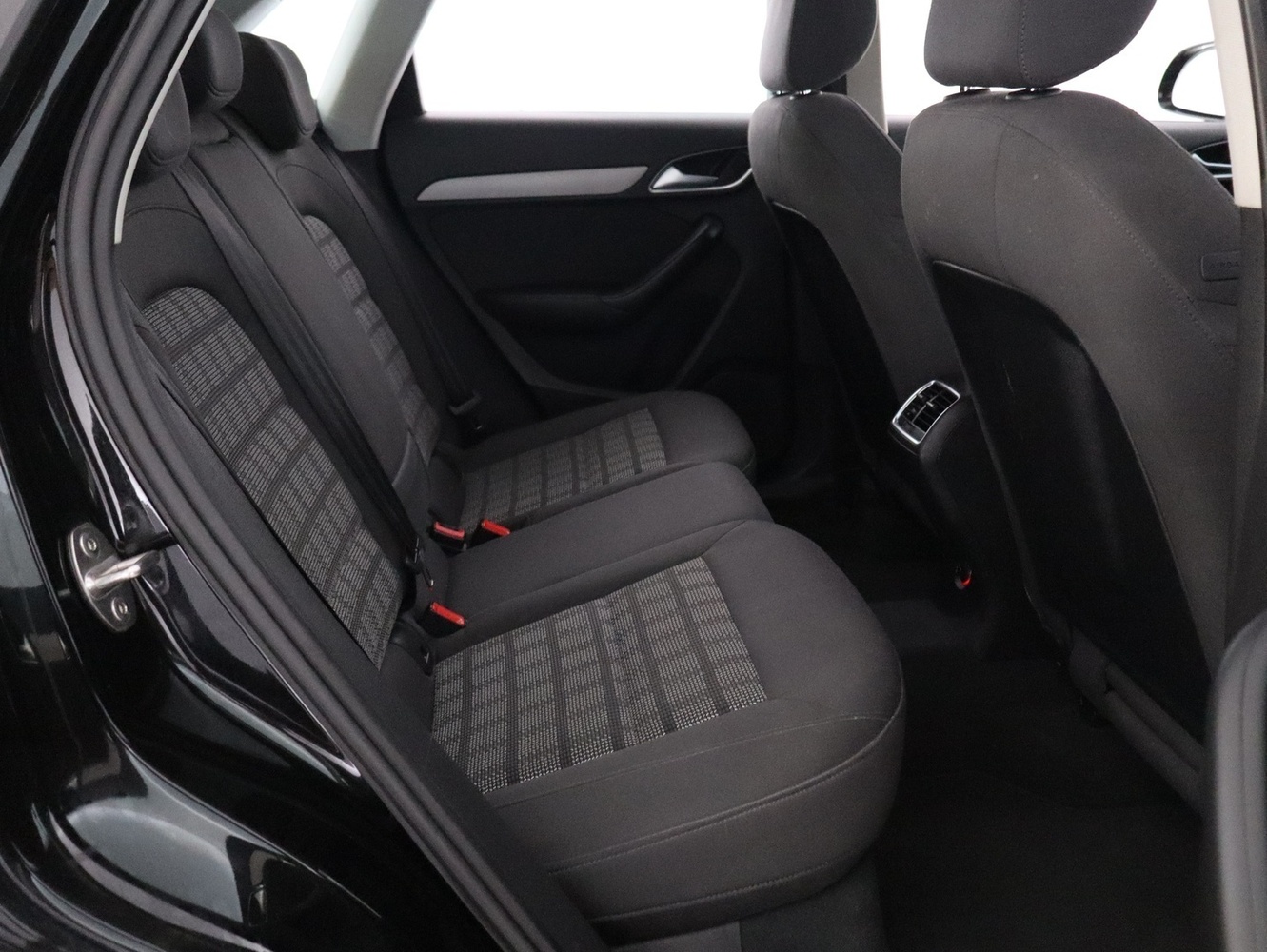 Audi Q3 vaihtoauto