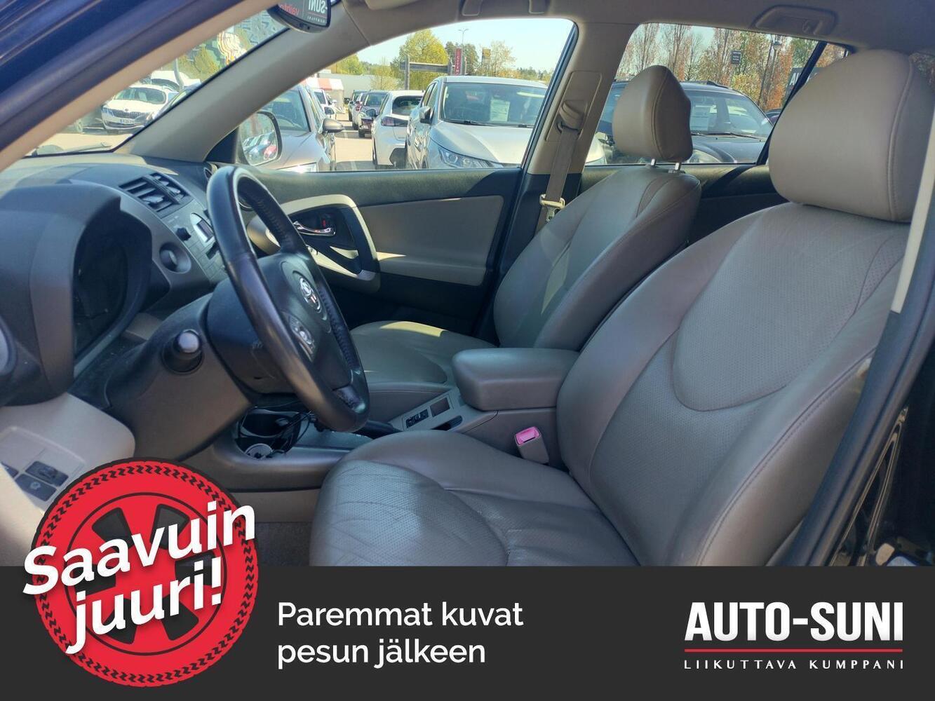 Toyota RAV4 vaihtoauto