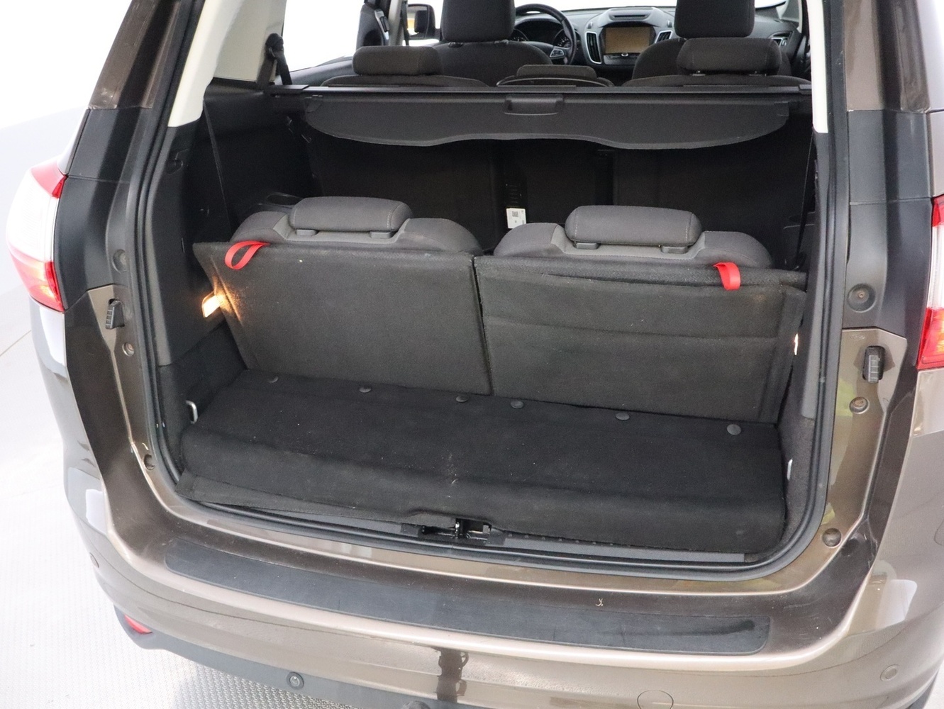 Ford Grand C-MAX vaihtoauto