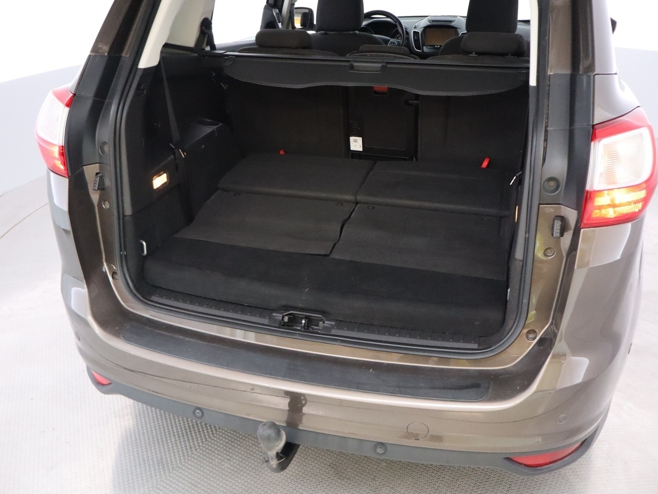 Ford Grand C-MAX vaihtoauto