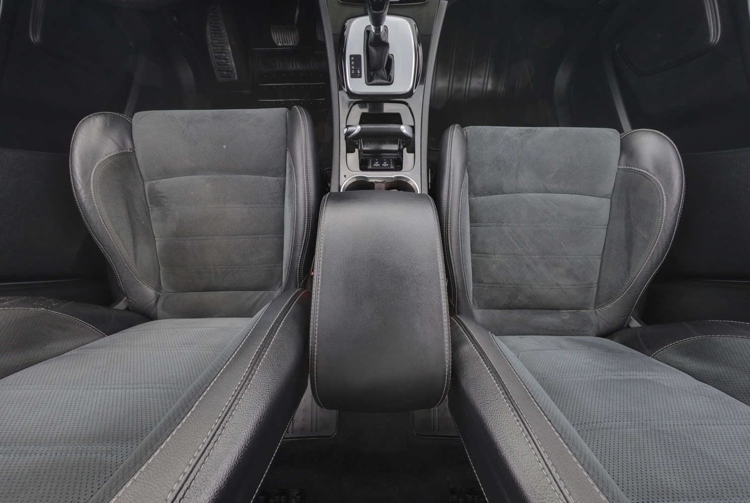 Ford S-MAX vaihtoauto