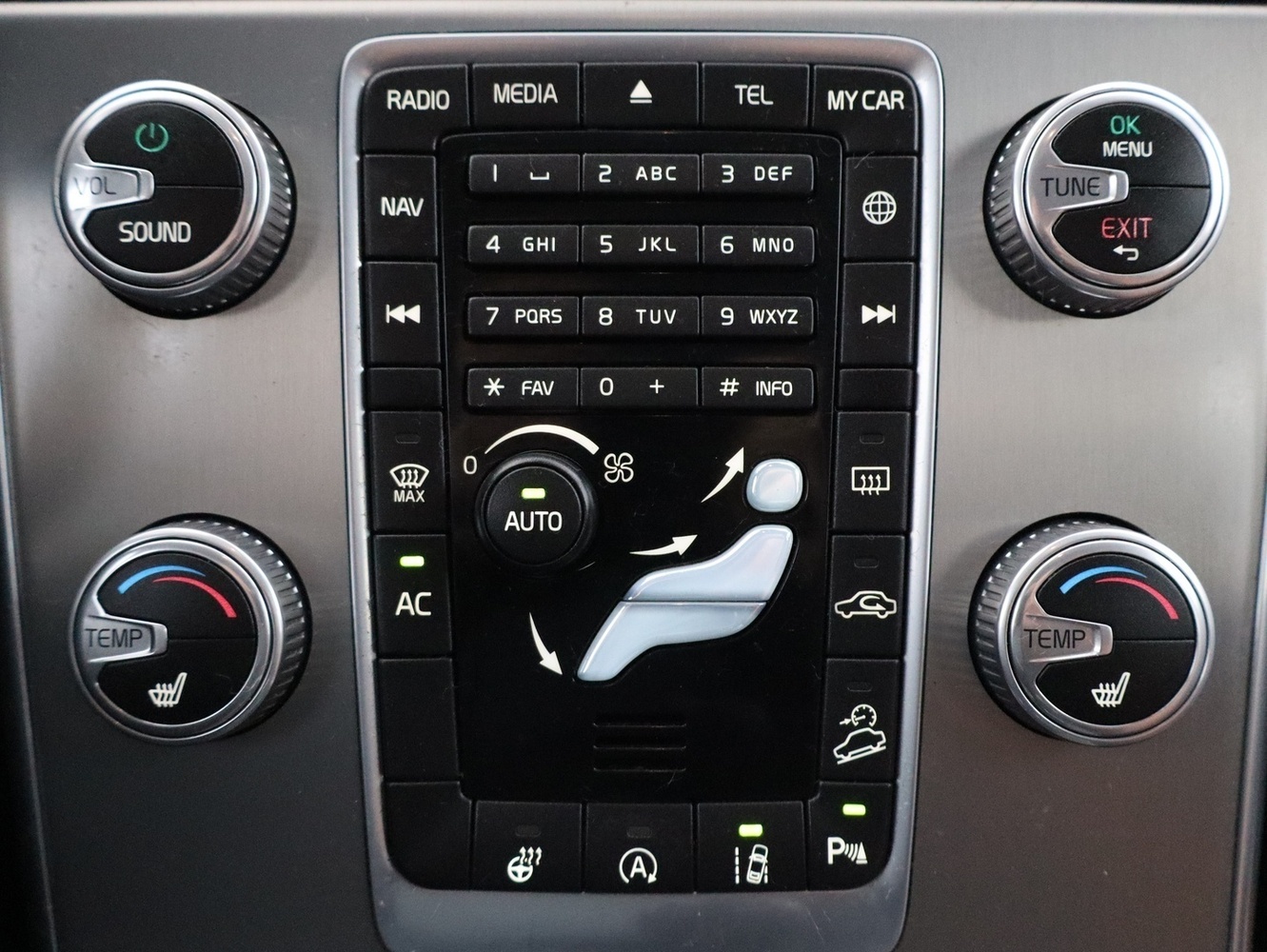 Volvo V60 Cross Country vaihtoauto