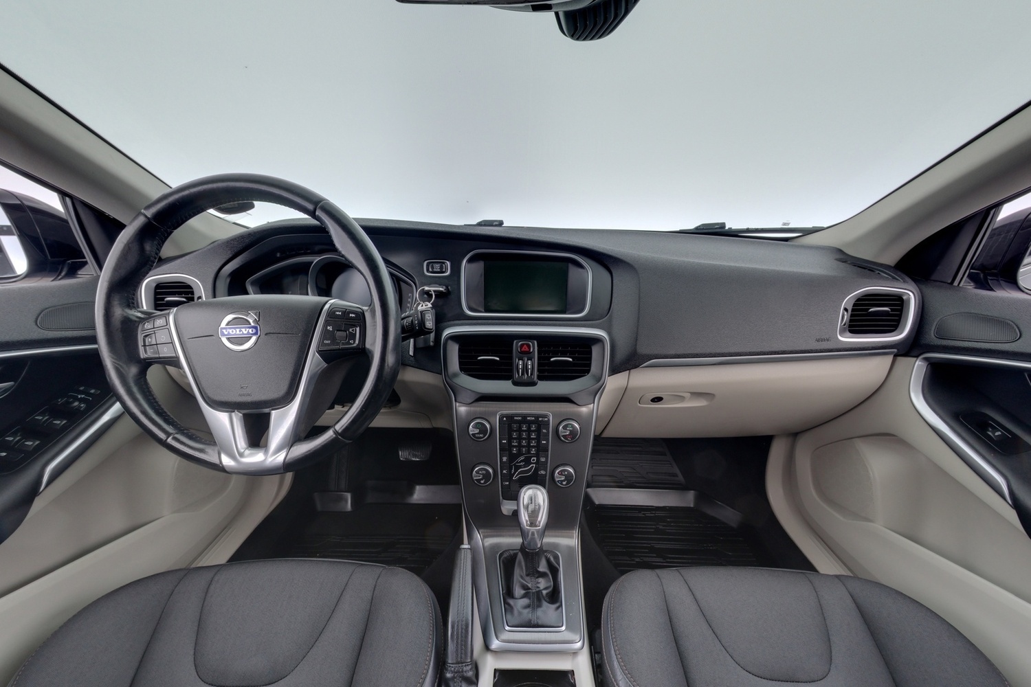 Volvo V40 Cross Country vaihtoauto