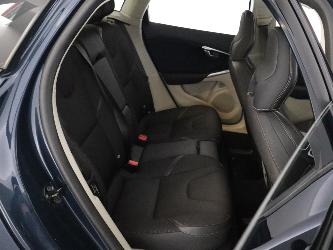 Volvo V40 Cross Country vaihtoauto