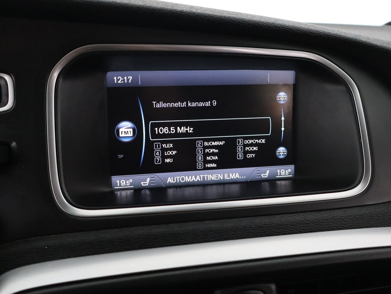 Volvo V40 Cross Country vaihtoauto
