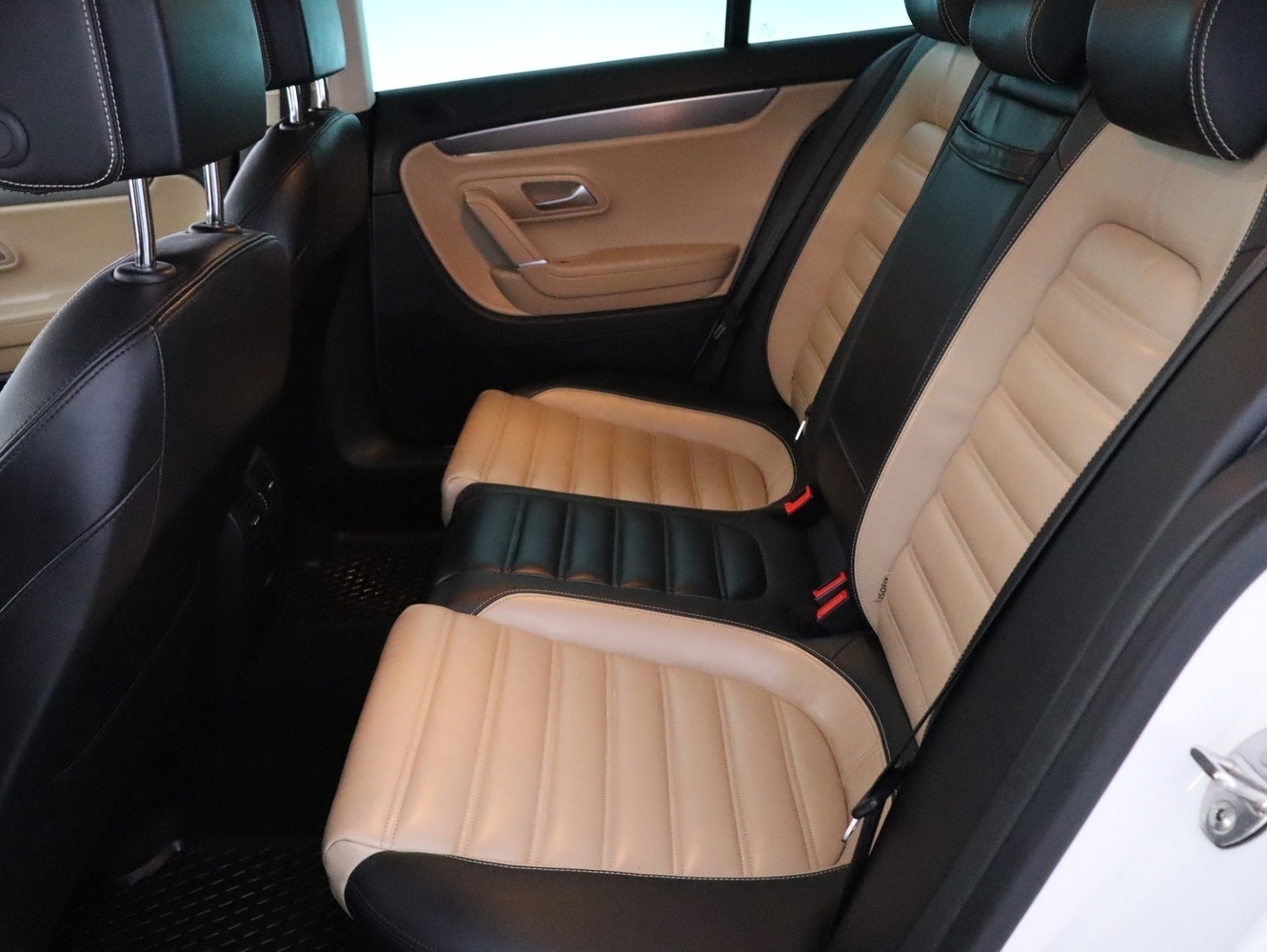 Volkswagen CC vaihtoauto