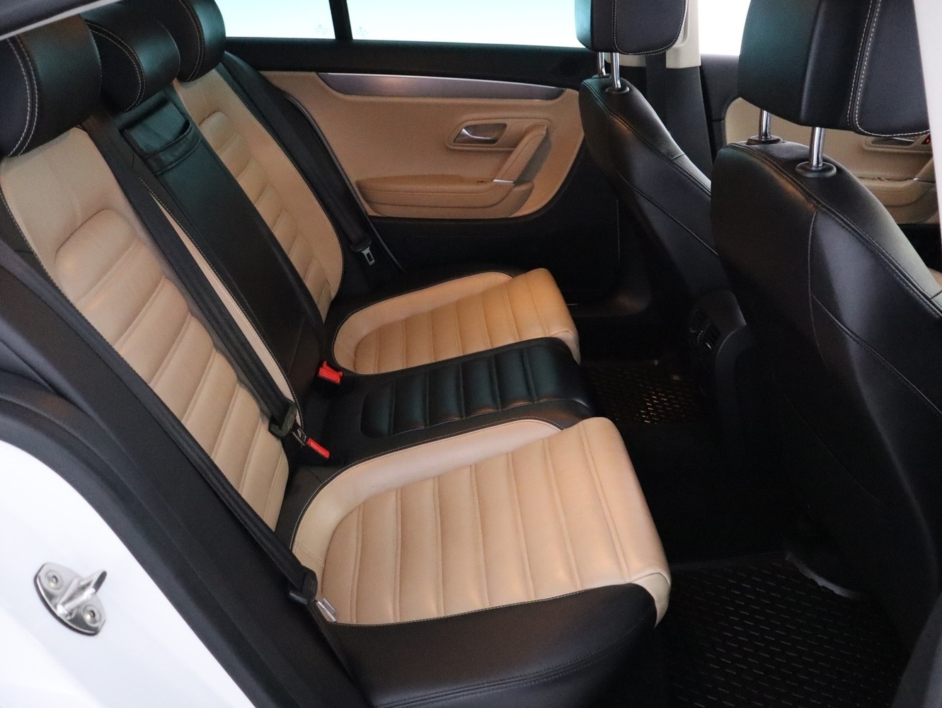Volkswagen CC vaihtoauto