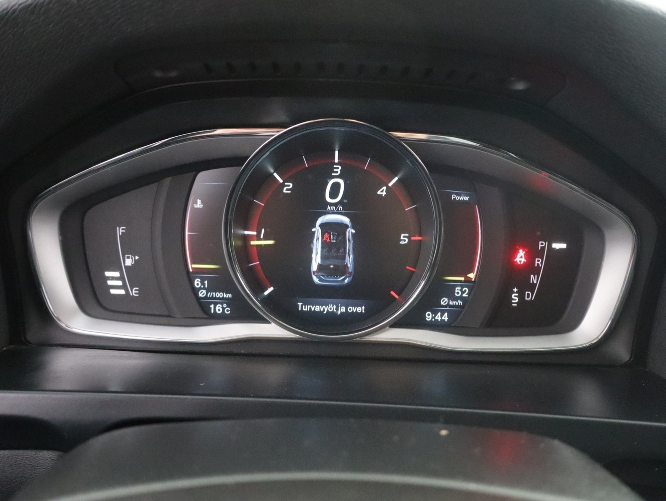Volvo V60 vaihtoauto