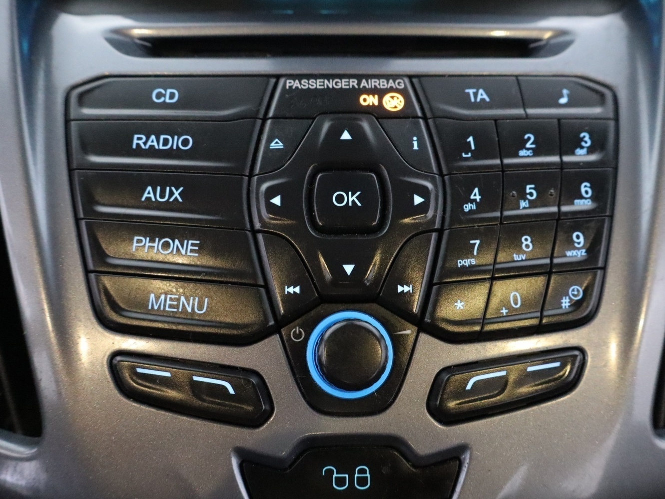Ford Grand Tourneo Connect vaihtoauto
