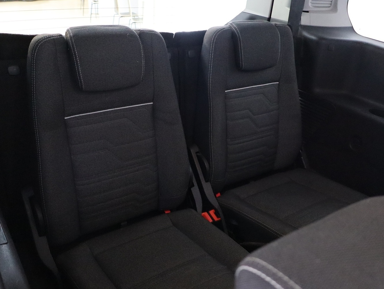 Ford Grand Tourneo Connect vaihtoauto