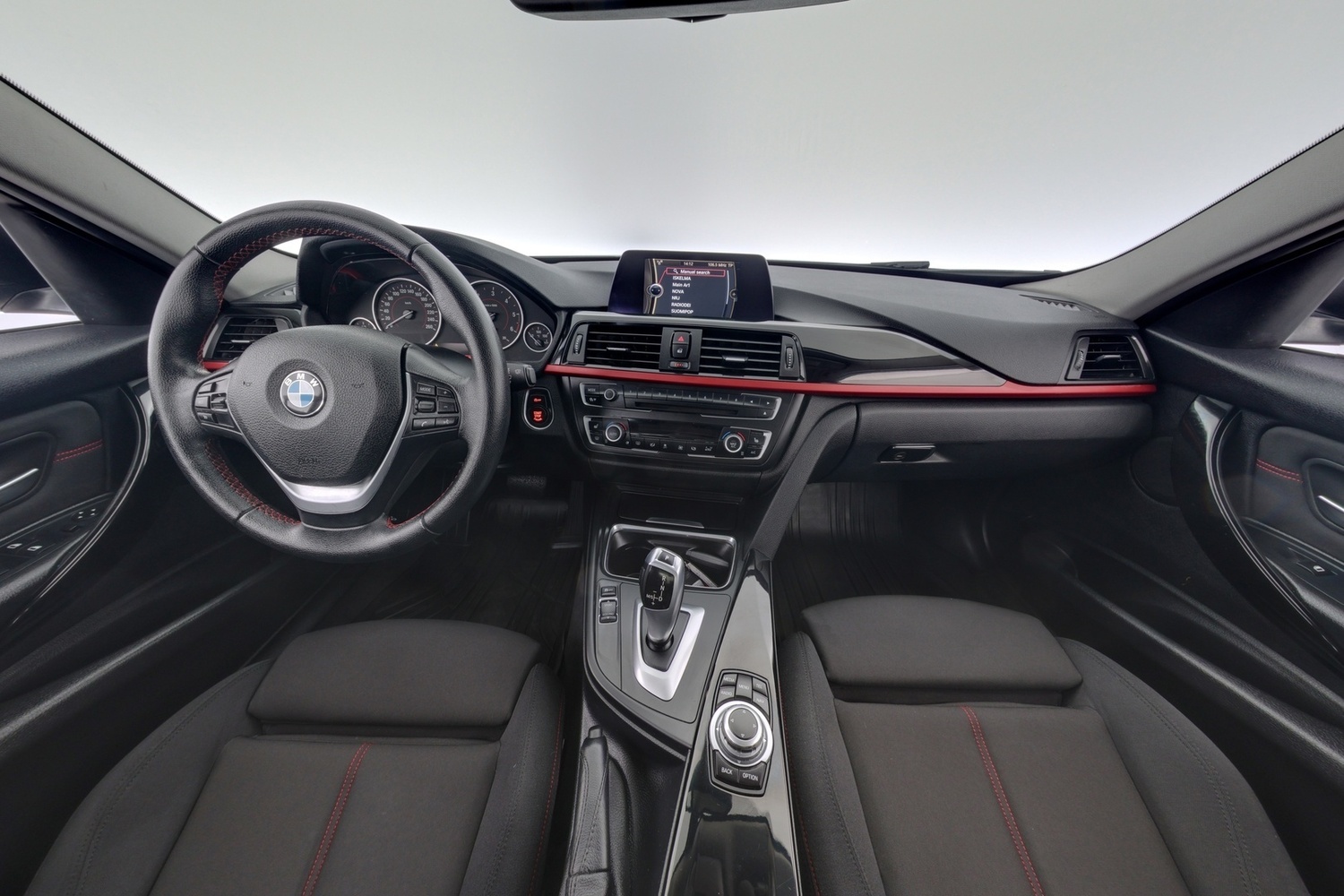 BMW 320 vaihtoauto