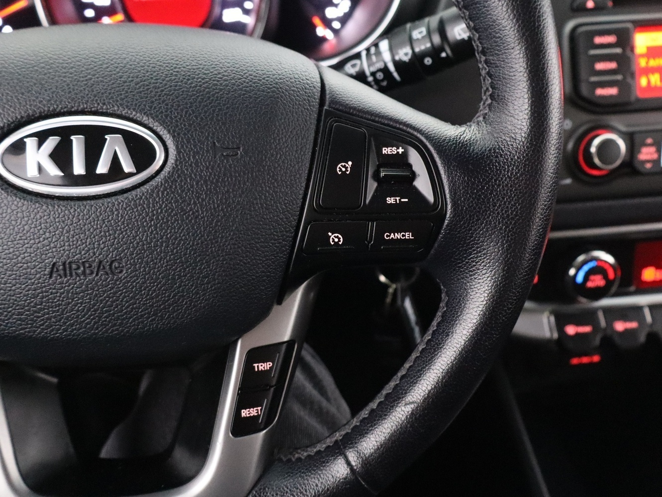 Kia Rio vaihtoauto