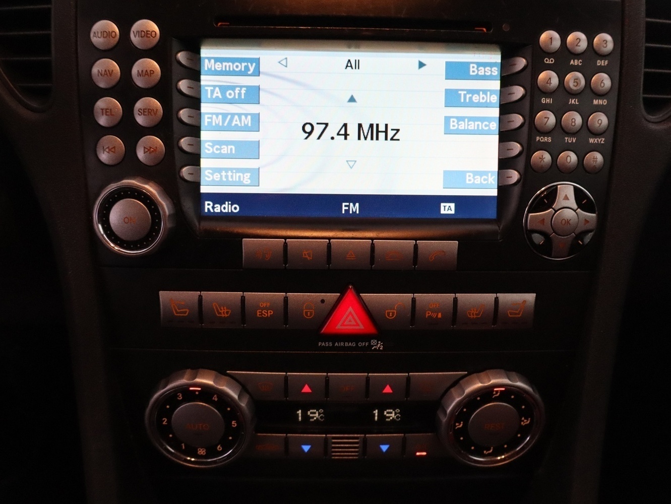 Mercedes-Benz SLK vaihtoauto