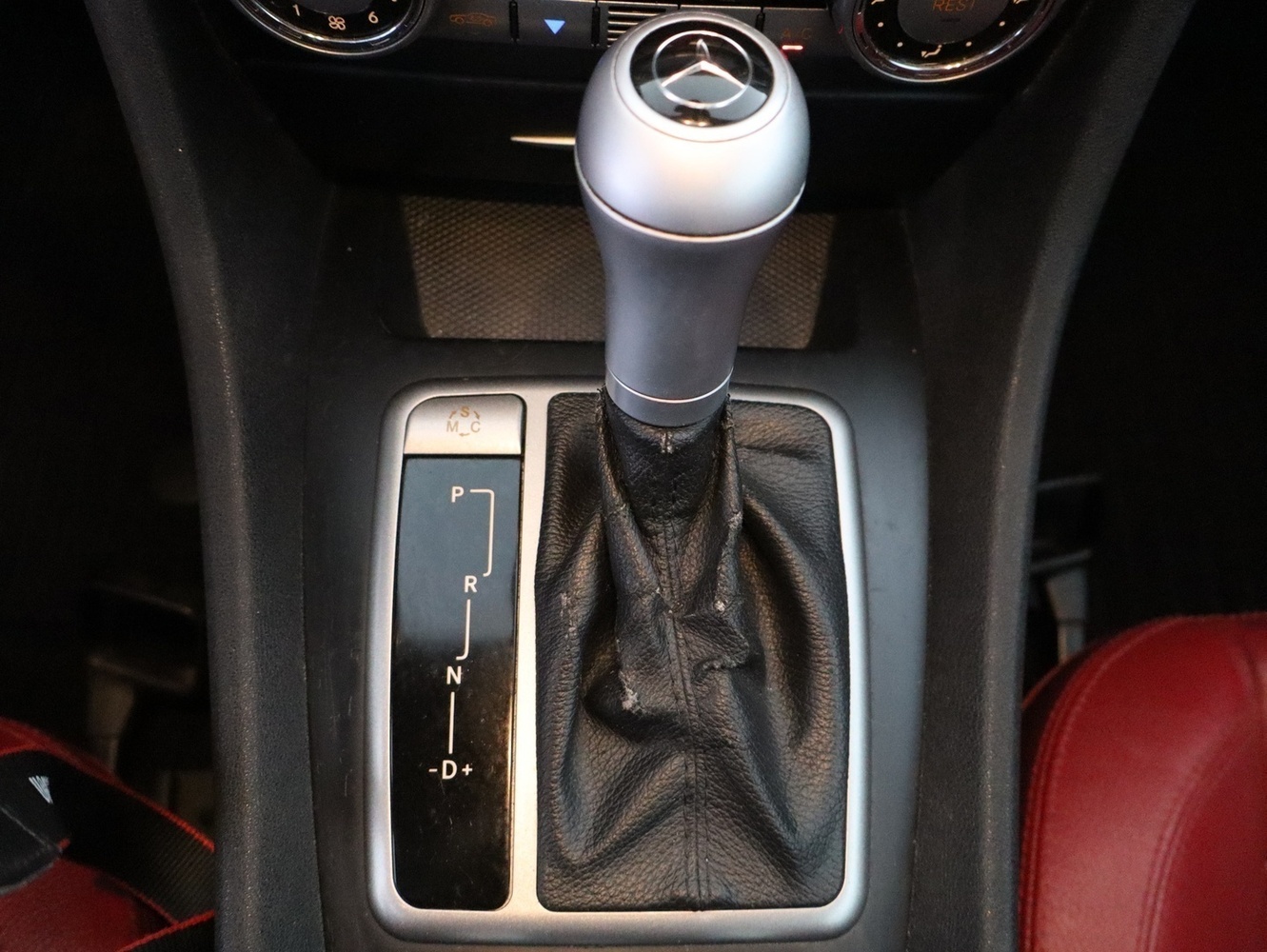 Mercedes-Benz SLK vaihtoauto