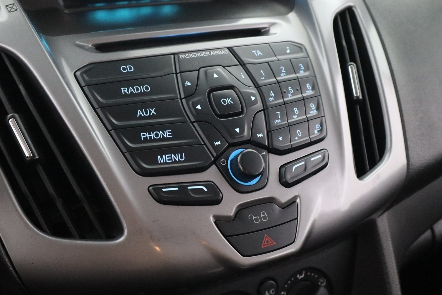 Ford Tourneo Connect vaihtoauto