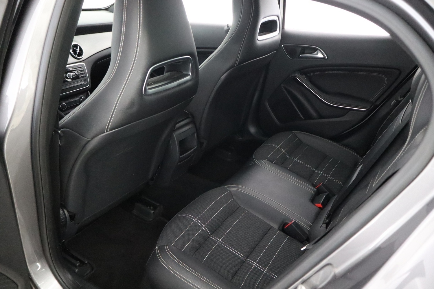 Mercedes-Benz GLA vaihtoauto