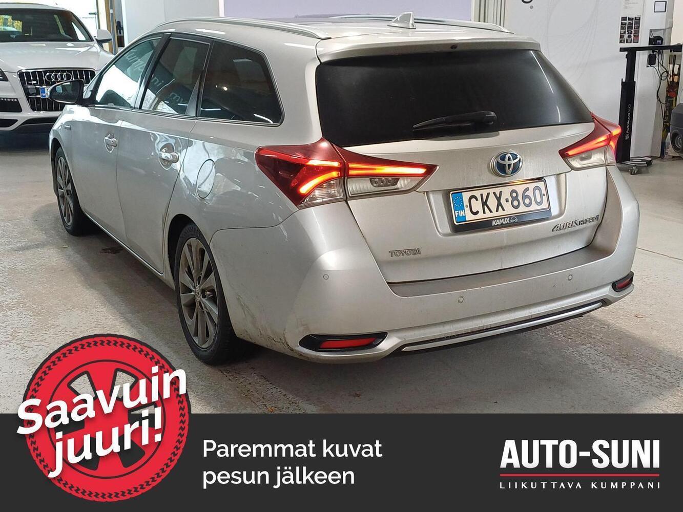 Toyota Auris vaihtoauto