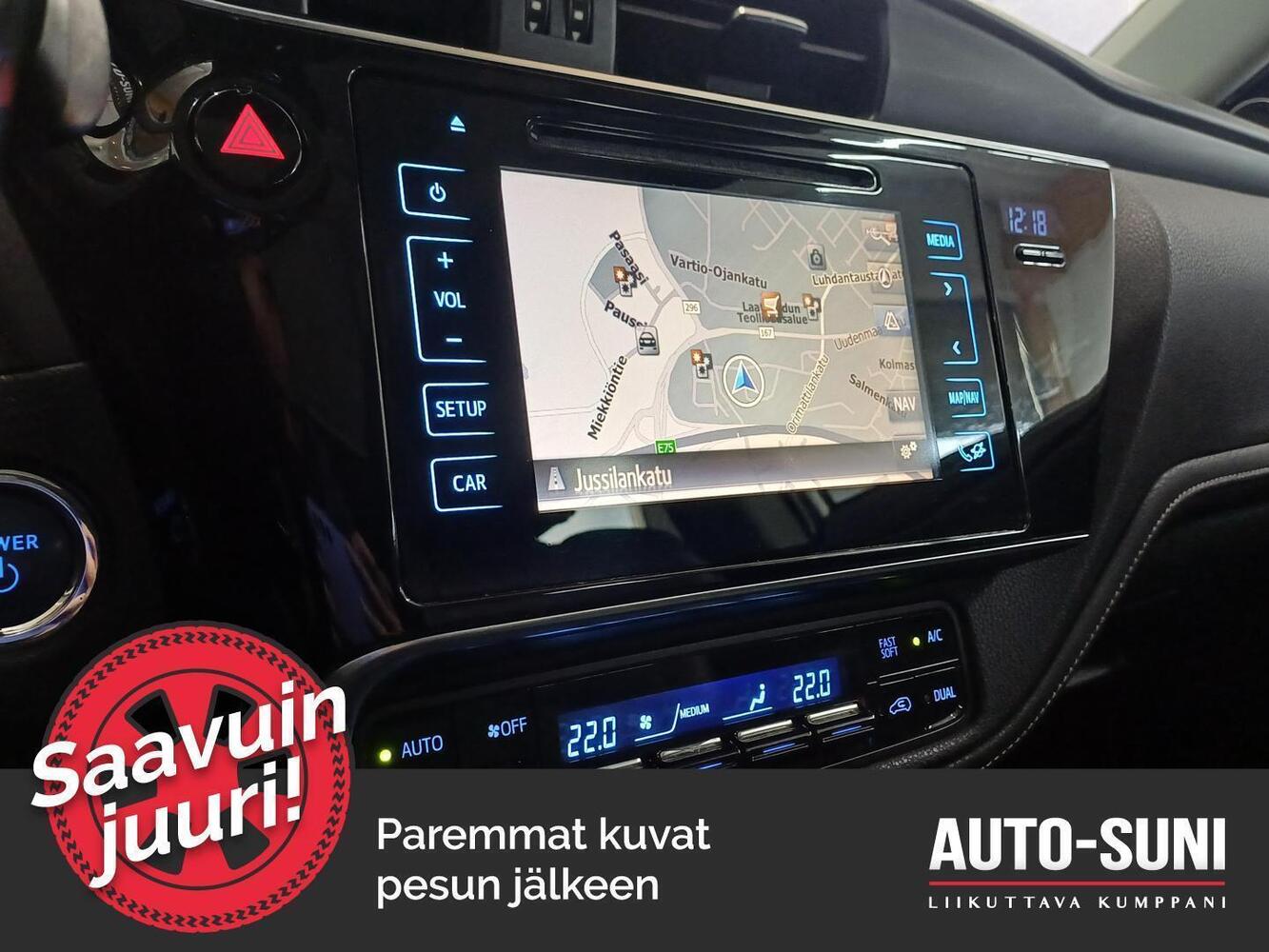 Toyota Auris vaihtoauto
