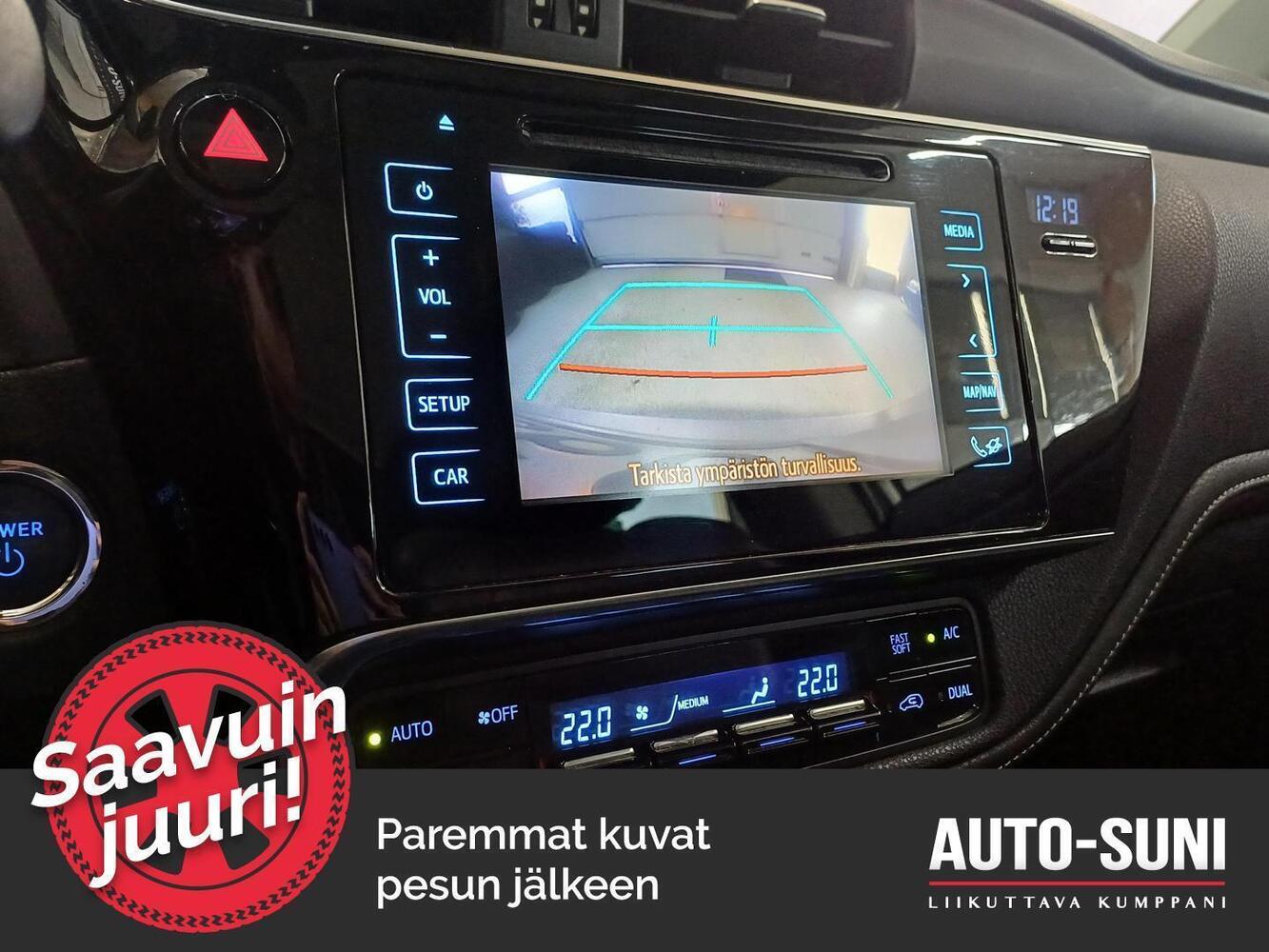 Toyota Auris vaihtoauto