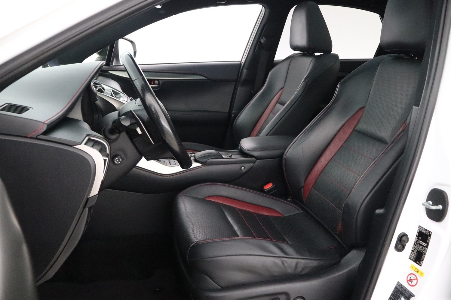 Lexus NX vaihtoauto