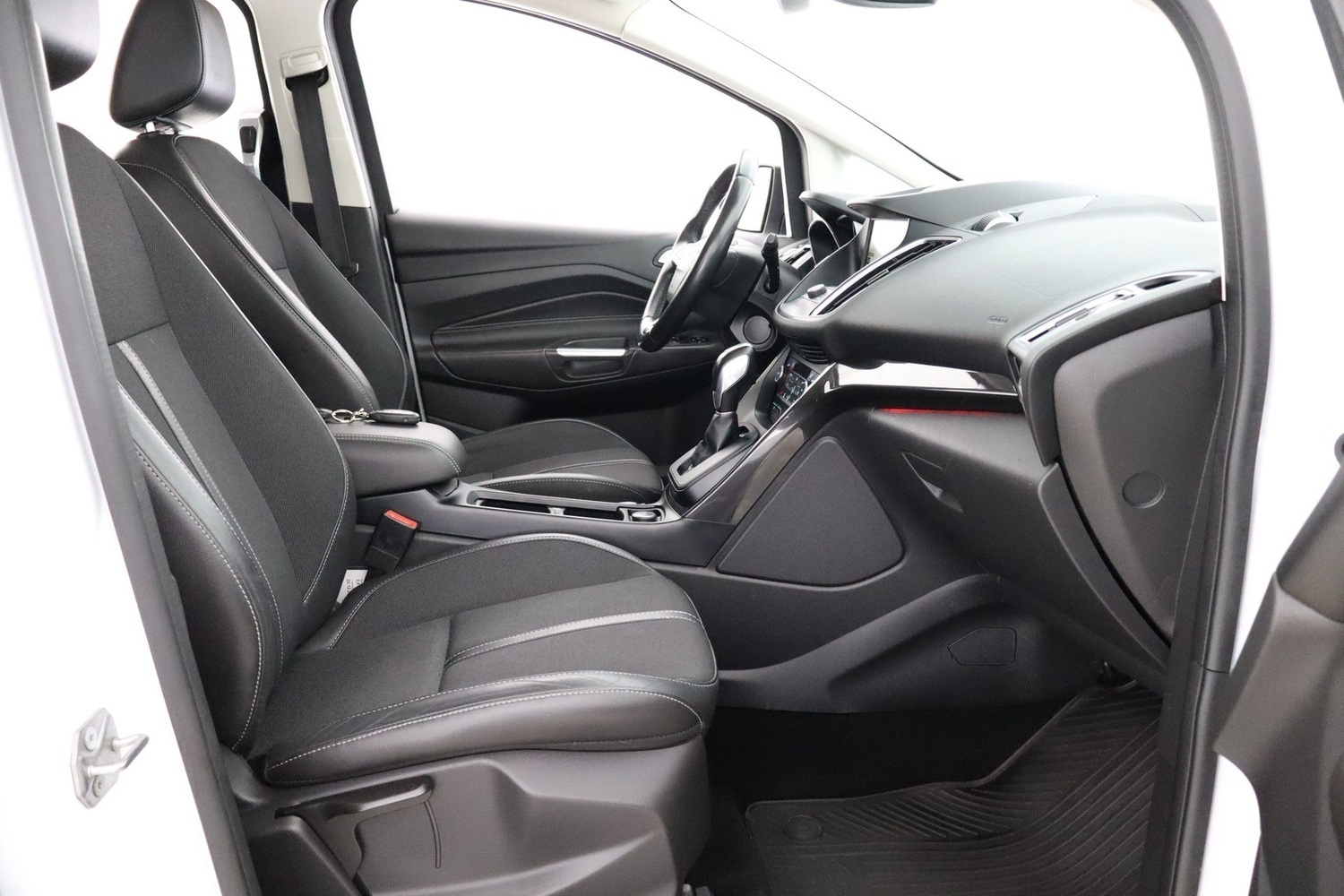 Ford Grand C-MAX vaihtoauto