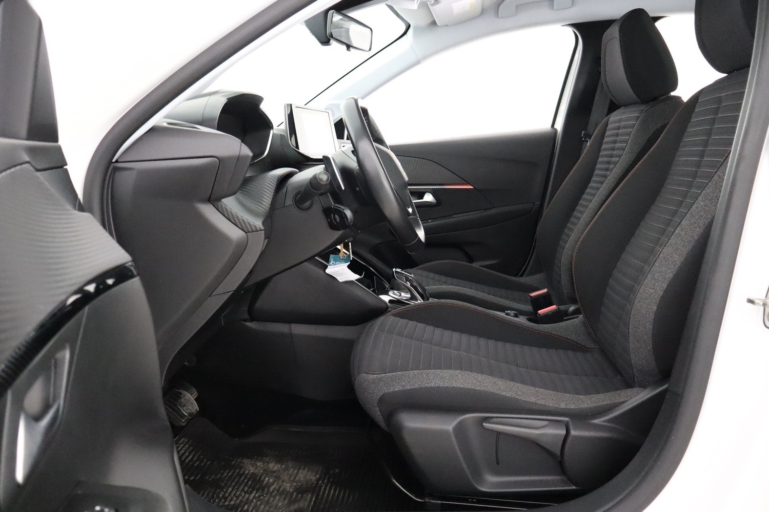 Peugeot 208 vaihtoauto
