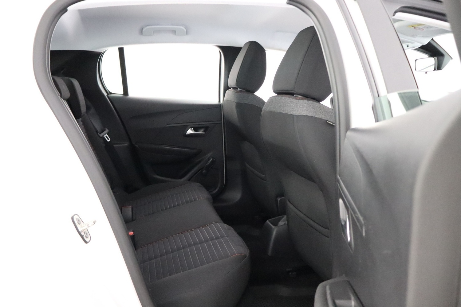 Peugeot 208 vaihtoauto
