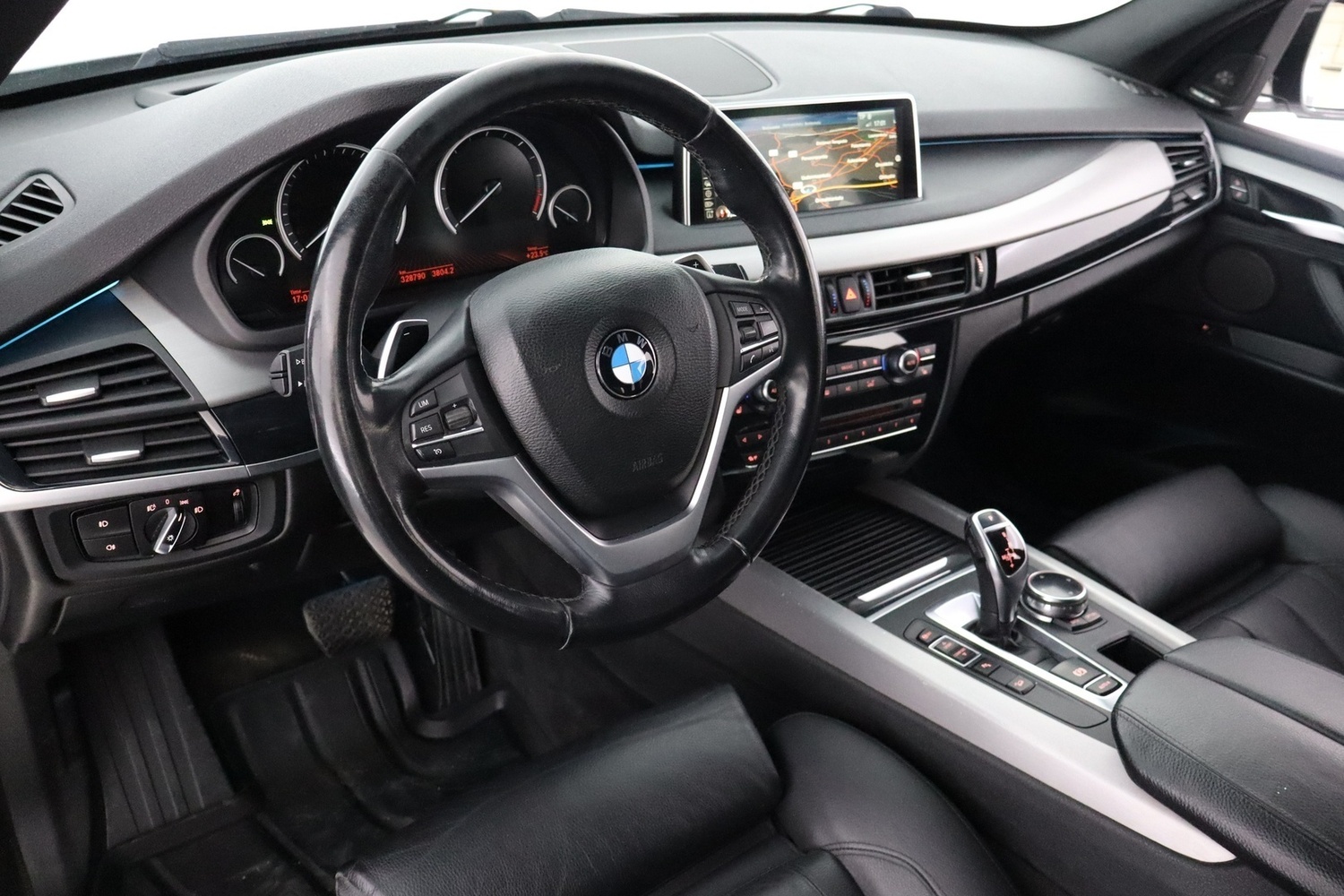 BMW X5 vaihtoauto