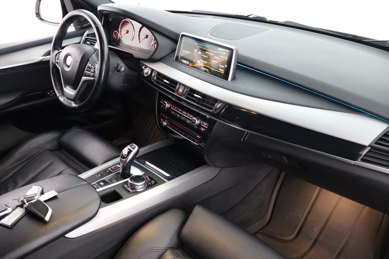 BMW X5 vaihtoauto