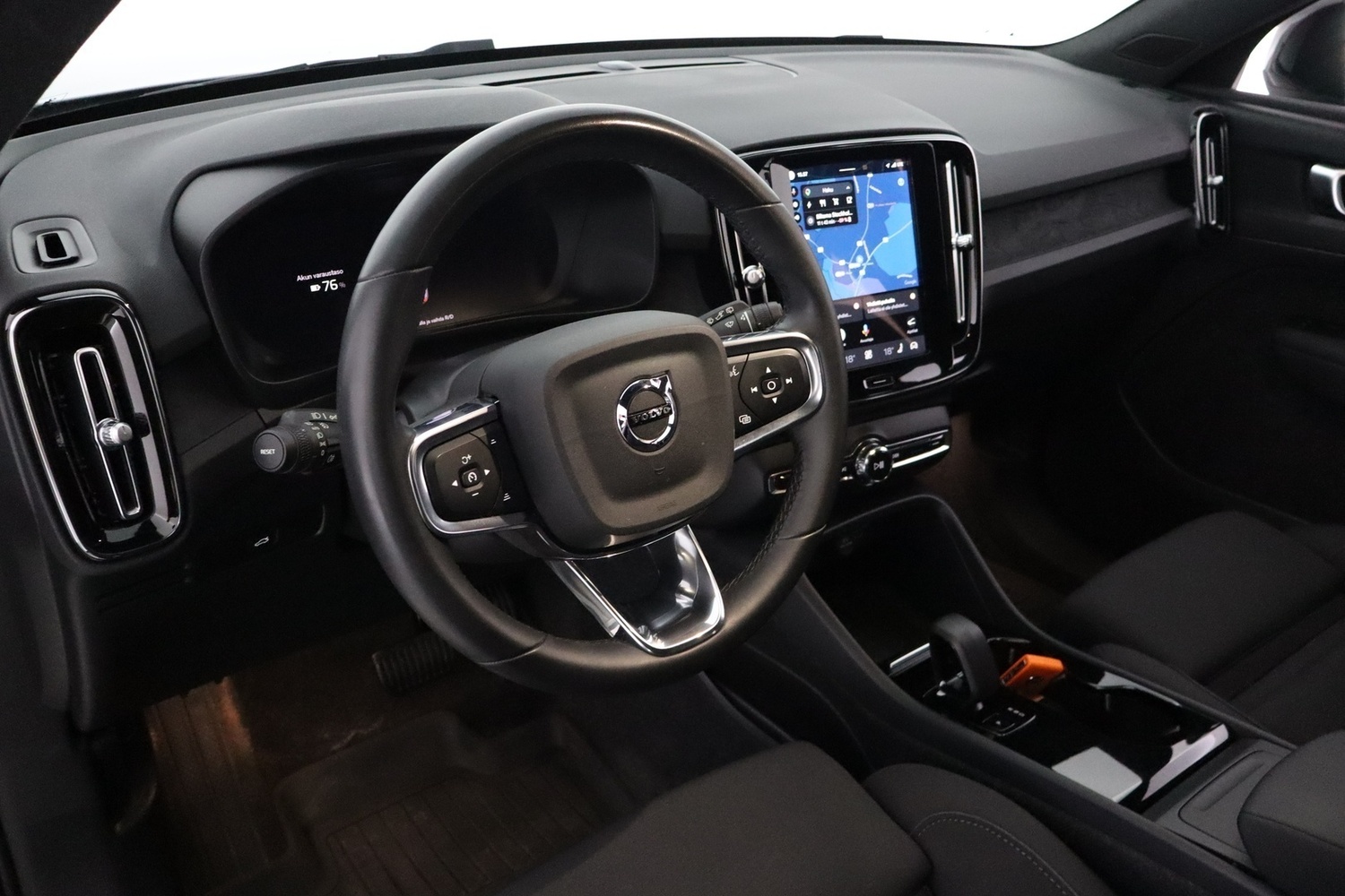 Volvo XC40 vaihtoauto
