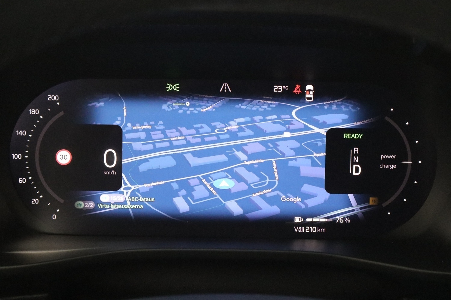 Volvo XC40 vaihtoauto